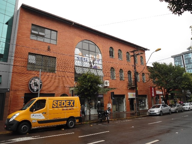 Prédio, para alugar, 1.000 m², São Pelegrino - Caxias do Sul — foto 2