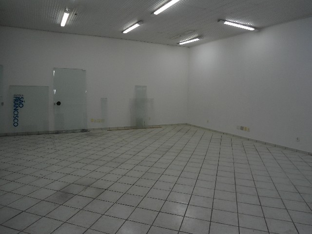 Prédio, para alugar, 1.000 m², São Pelegrino - Caxias do Sul — foto 3