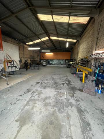 Pavilhão / Depósito, à venda, 366 m², Sanvitto - Caxias do Sul — foto 2