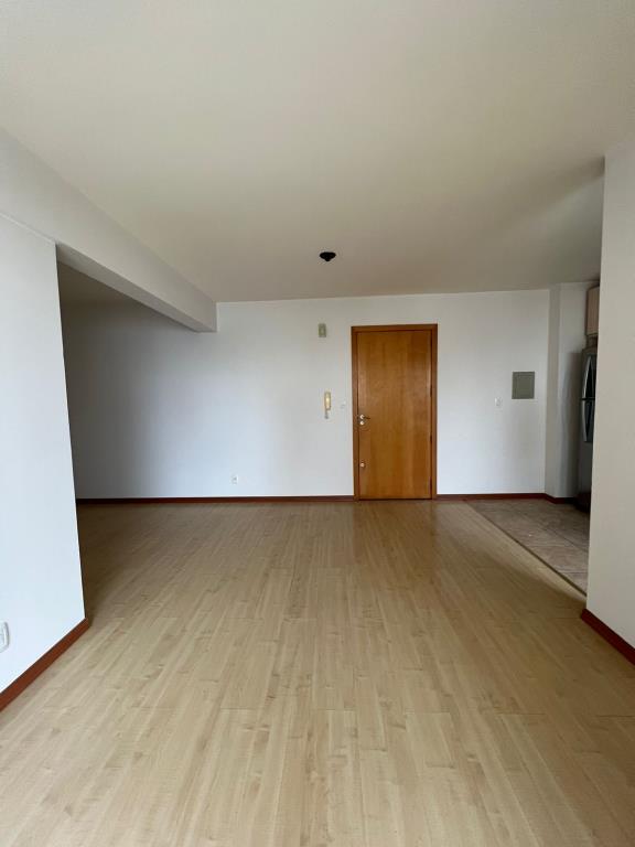 Apartamento Semimobiliado, 2 quartos, à venda, 78 m², Centro - Caxias do Sul — foto 3