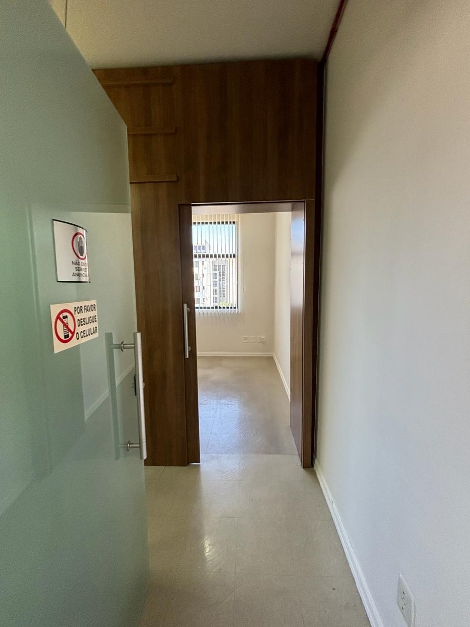 Sala Aérea, para alugar, 40 m², Centro - Caxias do Sul — foto 2