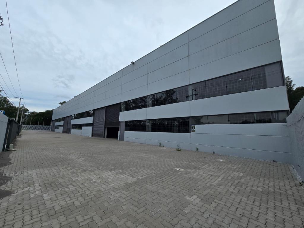 Pavilhão / Depósito 4033