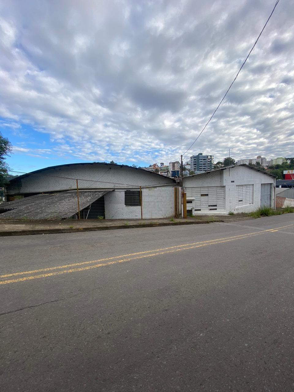 Pavilhão / Depósito 4038