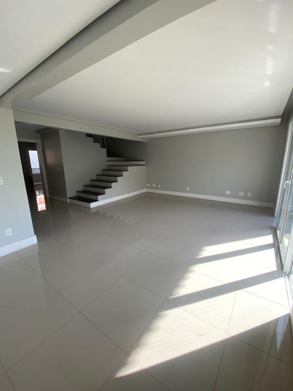 Casa, 3 quartos, para alugar, 310 m², Jardim América - Caxias do Sul — foto 4