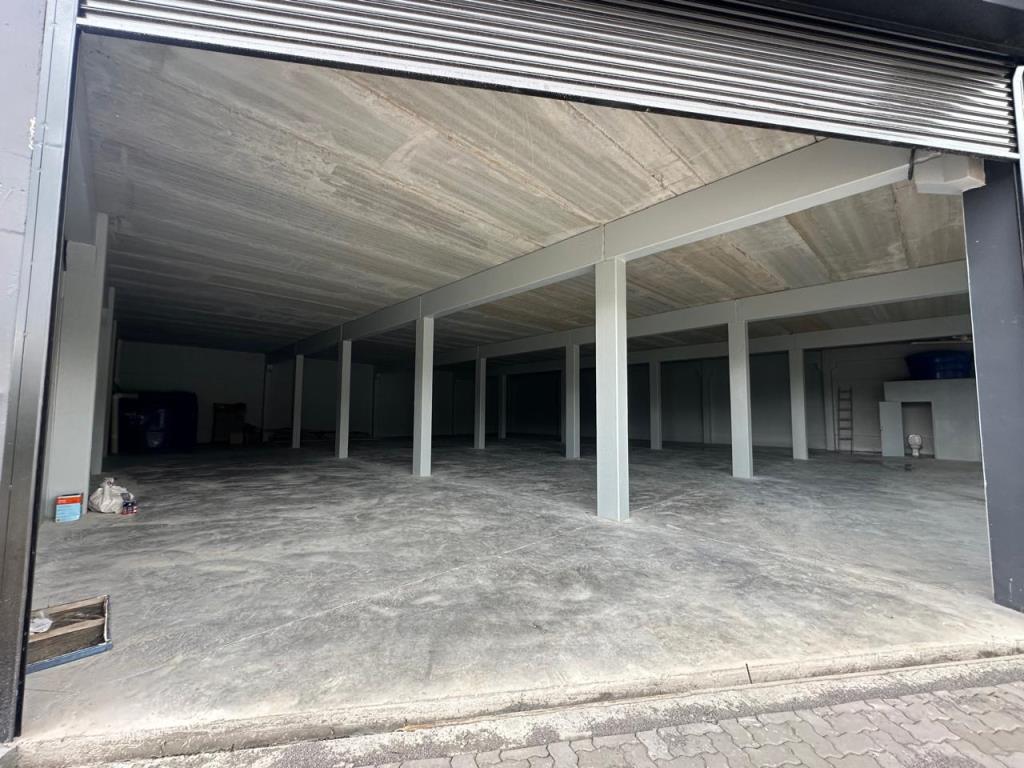 Pavilhão / Depósito, para alugar, 742 m², Jardim das Hortências - Caxias do Sul — foto 4