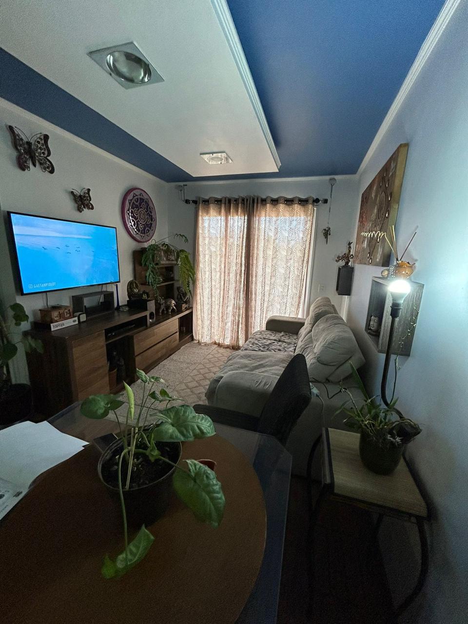 Apartamento Semimobiliado — Altus