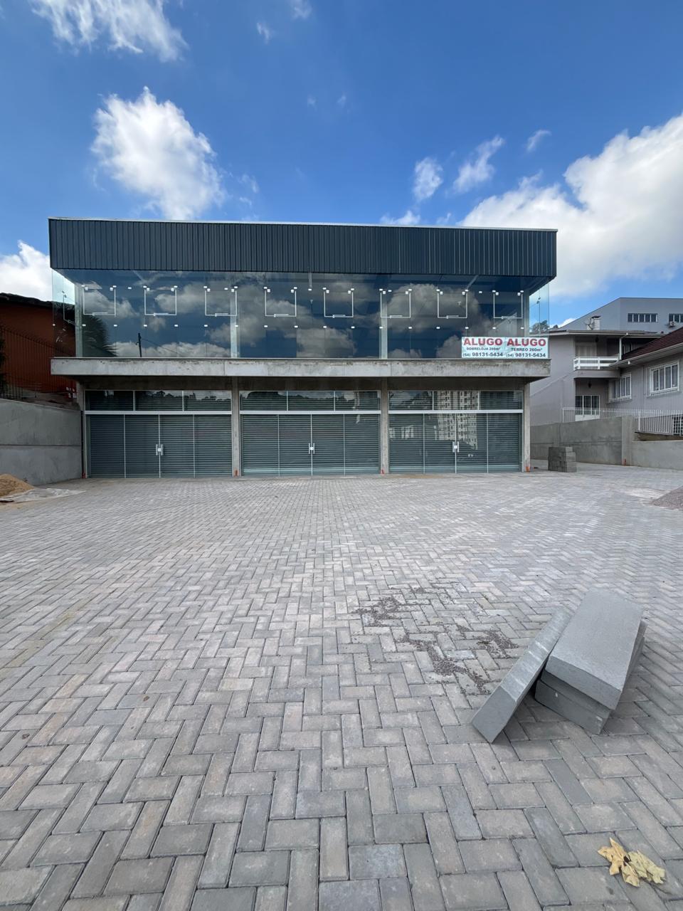 Loja Térrea, para alugar, 520 m², Panazzolo - Caxias do Sul — foto 2