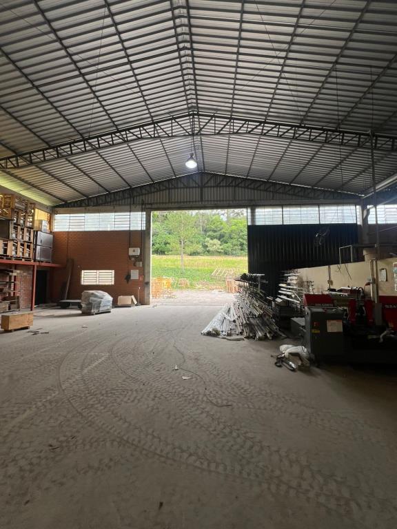 Pavilhão / Depósito, para alugar, 2.000 m², Linha 40 - Caxias do Sul — foto 2