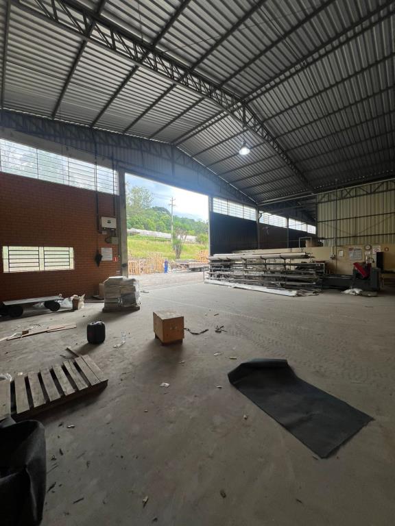 Pavilhão / Depósito, para alugar, 2.000 m², Linha 40 - Caxias do Sul — foto 3