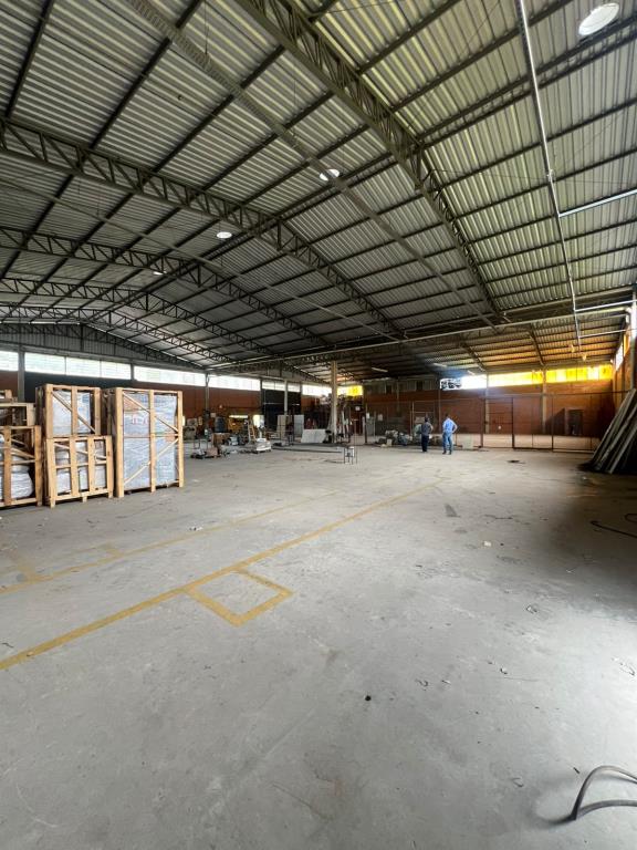 Pavilhão / Depósito, para alugar, 2.000 m², Linha 40 - Caxias do Sul — foto 5