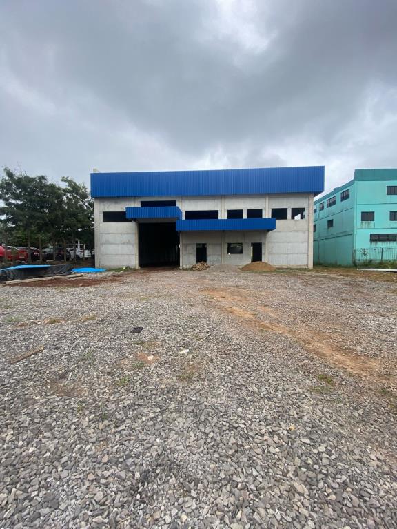 Pavilhão / Depósito 4675