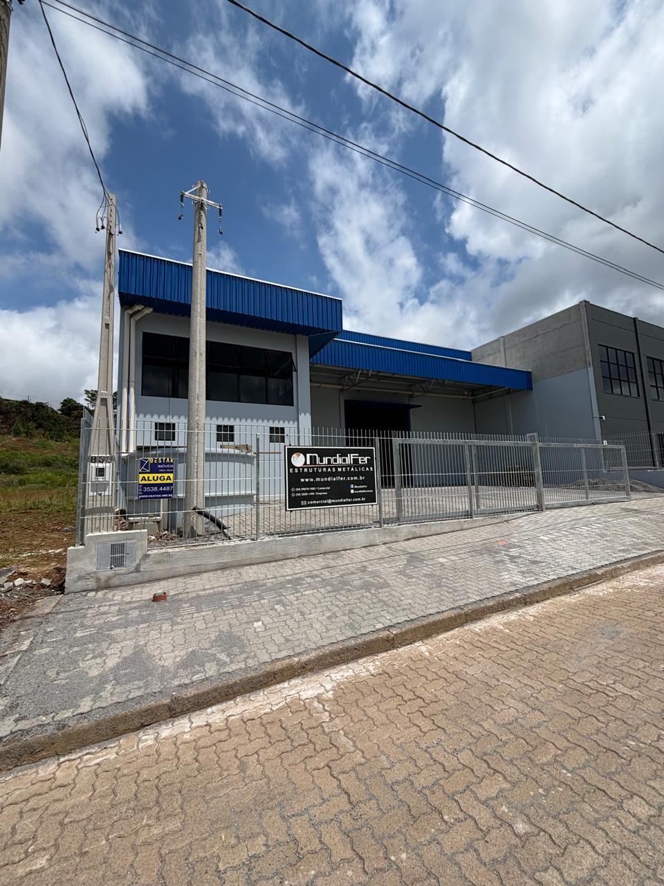 Pavilhão / Depósito 4697