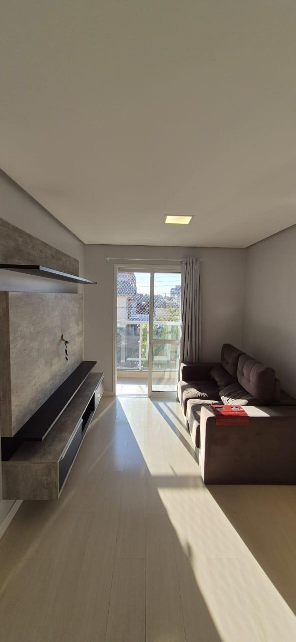 Apartamento Semimobiliado — São Pedro III