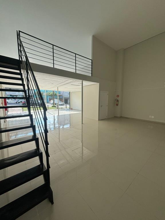 Loja Térrea, para alugar, 300 m², Pio X - Caxias do Sul — foto 4