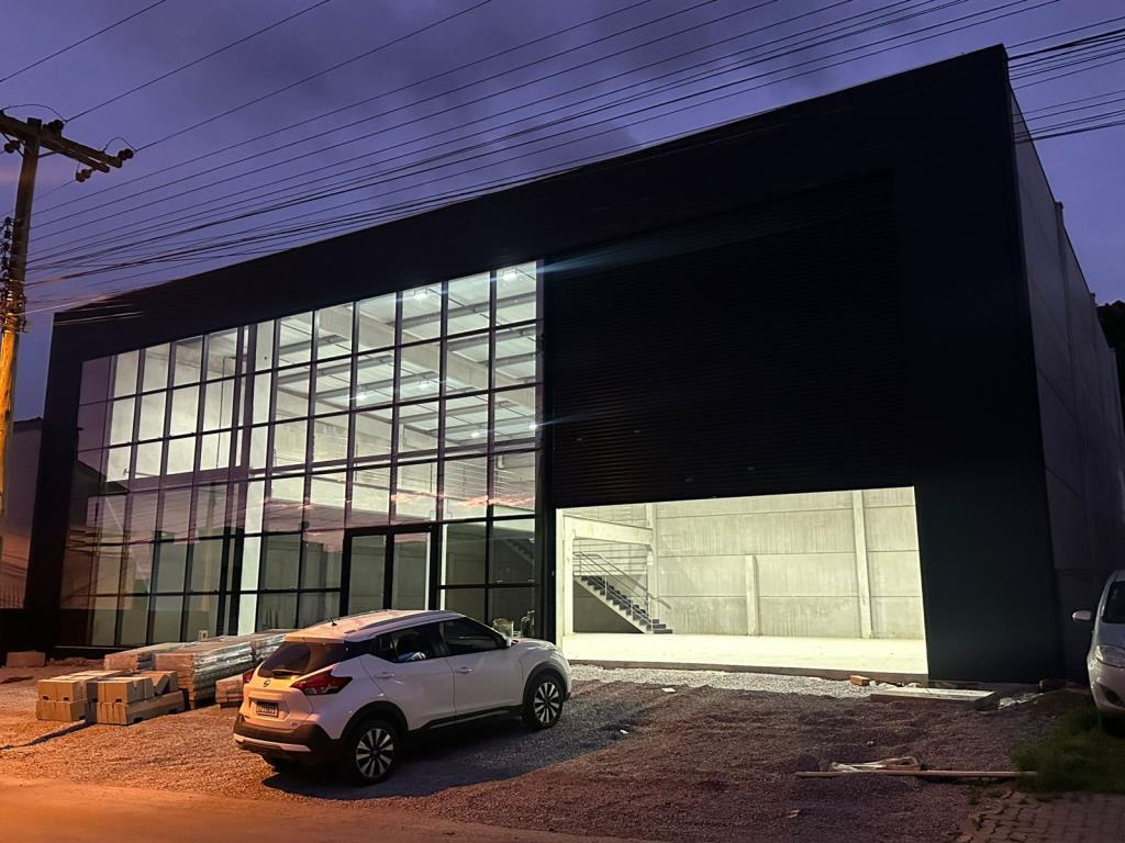 Pavilhão / Depósito 4791