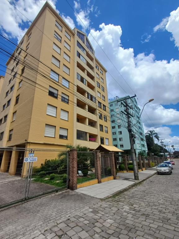Apartamento — 000