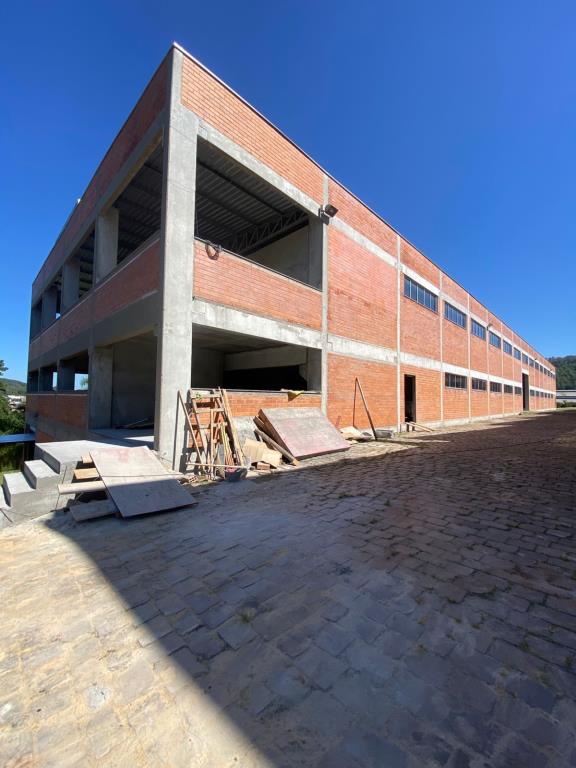 Pavilhão / Depósito, para alugar, 1.600 m², Linha 40 - Caxias do Sul — foto 2