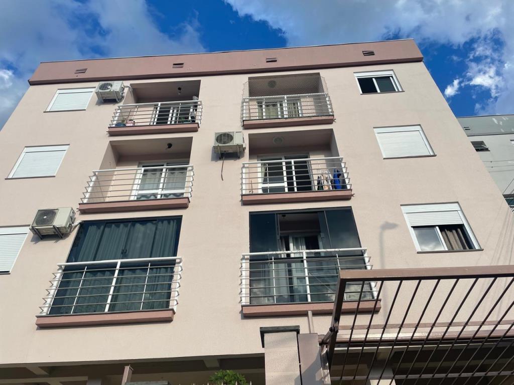 Apartamento Semimobiliado — Res. Paollo