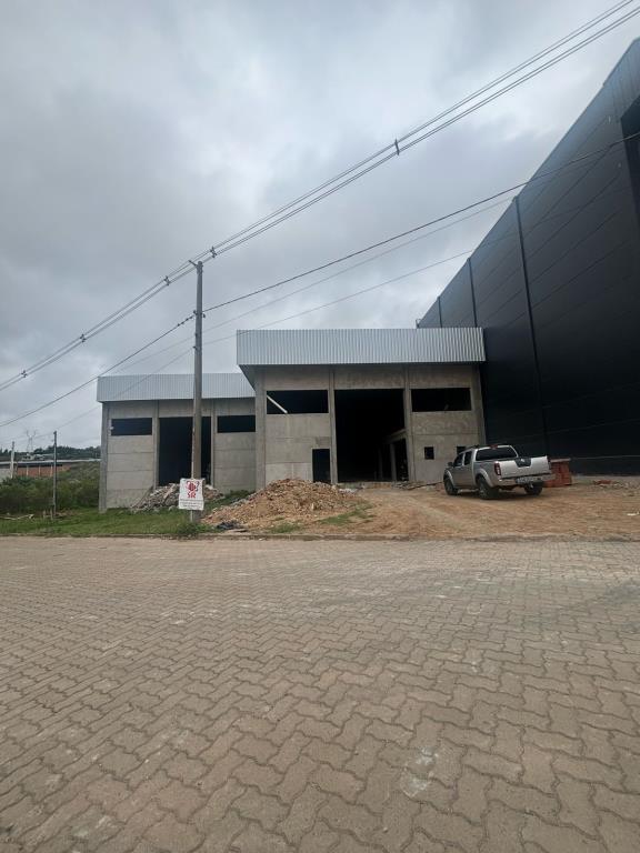 Pavilhão / Depósito 4945
