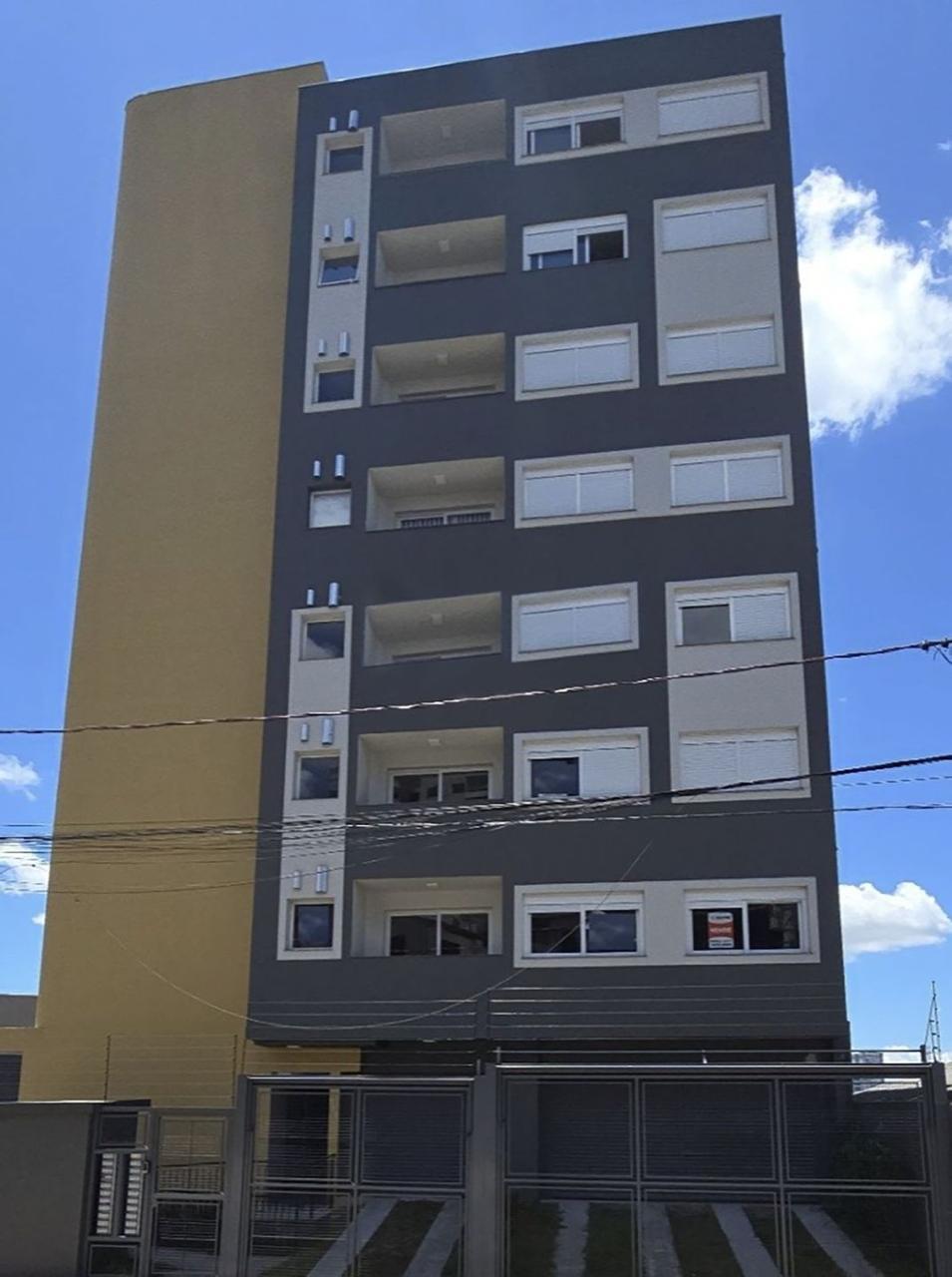 Apartamento Semimobiliado — Zarah Ian Residence