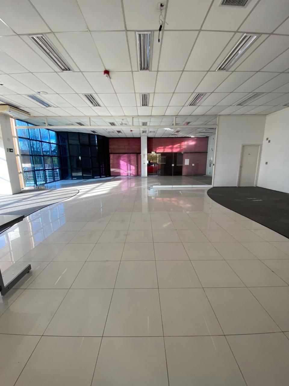 Loja Térrea, para alugar, 400 m², Sagrada Família - Caxias do Sul — foto 5