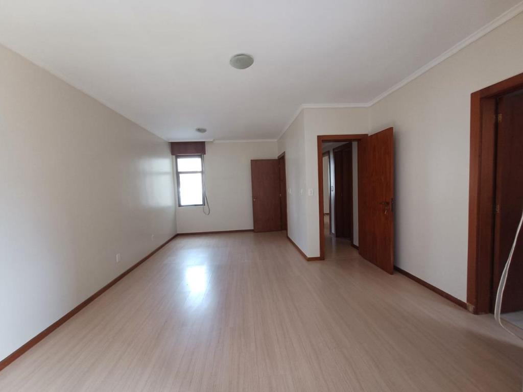 Apartamento, 3 quartos, à venda, 140 m², São Pelegrino - Caxias do Sul — foto 4