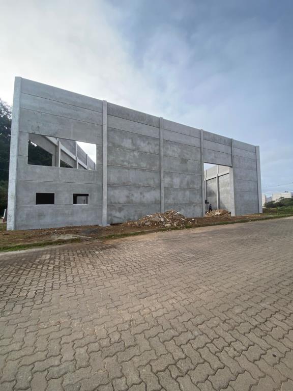 Pavilhão / Depósito 5411