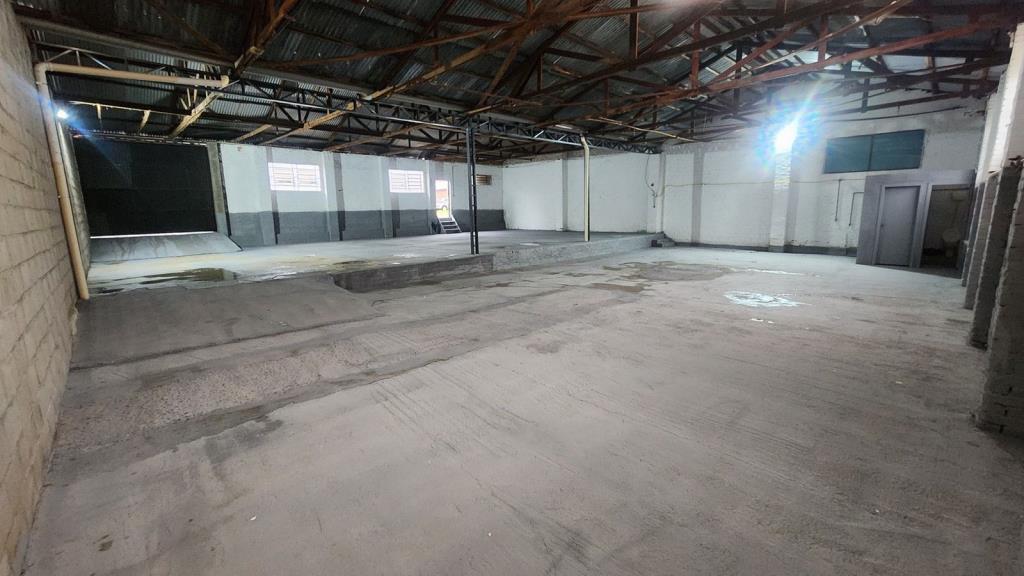 Pavilhão / Depósito, para alugar, 400 m², São José - Caxias do Sul — foto 2