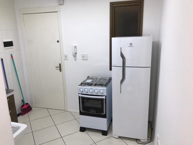 Apartamento JK / Kitinete, 1 quarto, para alugar, 35 m², Exposição - Caxias do Sul — foto 2