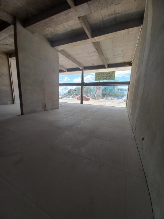 Loja Térrea, para alugar, 740 m², Sanvitto - Caxias do Sul — foto 4