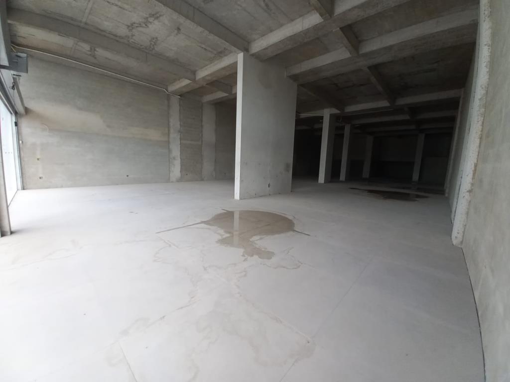 Loja Térrea, para alugar, 583 m², Sanvitto - Caxias do Sul — foto 5