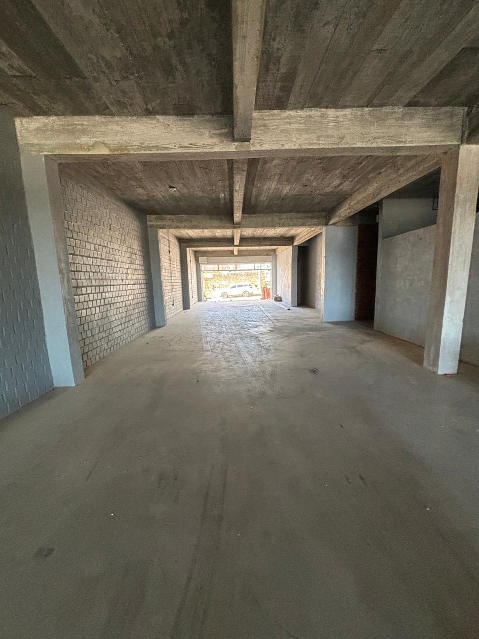 Loja Térrea, para alugar, 420 m², Salgado Filho - Caxias do Sul — foto 4