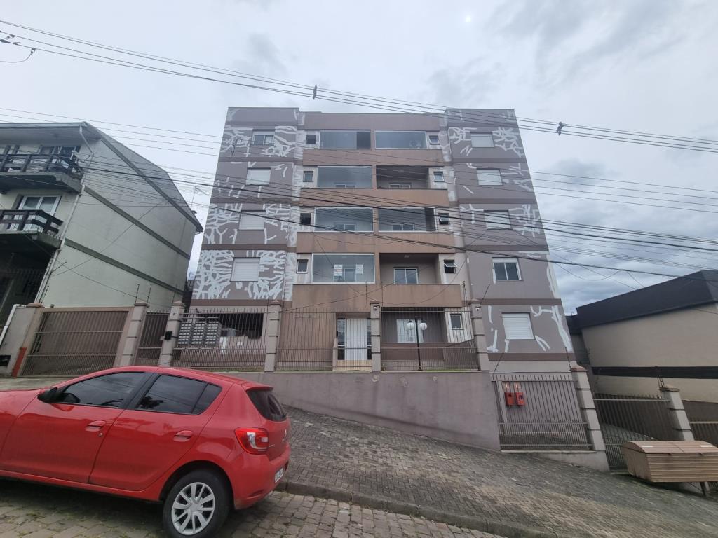 Apartamento Mobiliado — Residencial Henrique Sbersi