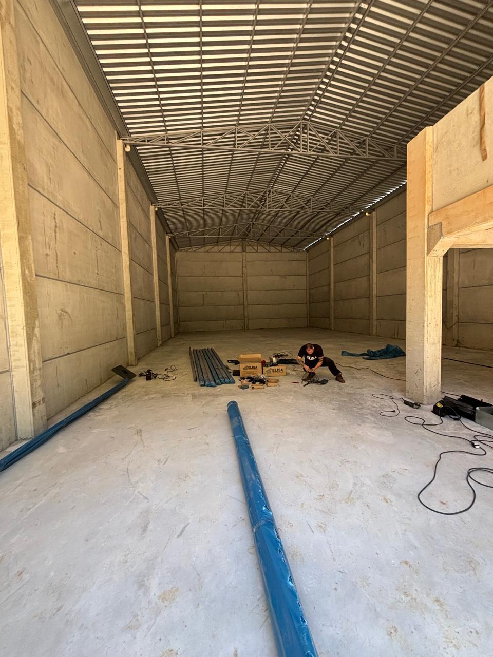 Pavilhão / Depósito, para alugar, 300 m², Jardim das Hortências - Caxias do Sul — foto 2