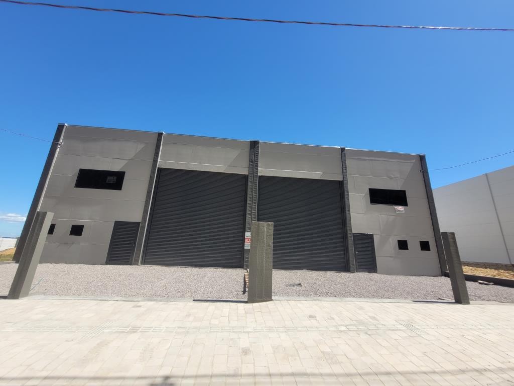 Pavilhão / Depósito 5883