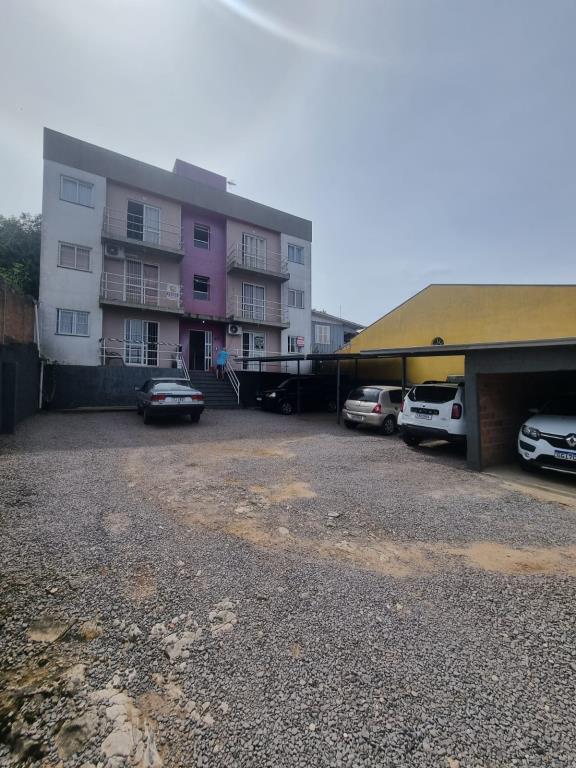 Apartamento Mobiliado — -------------