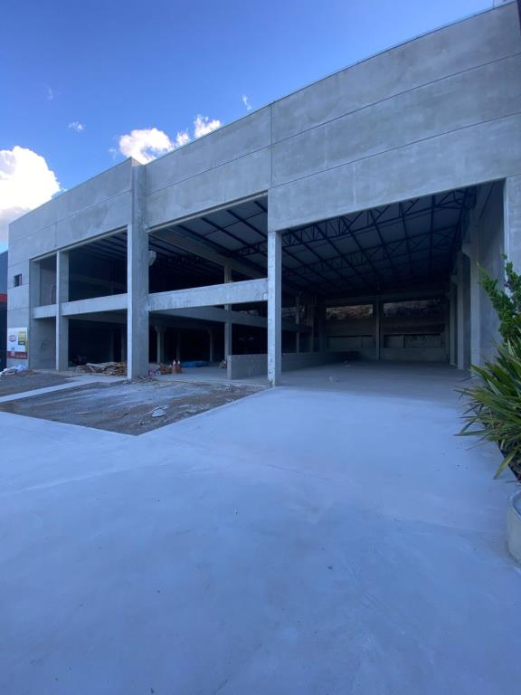 Pavilhão / Depósito 5944