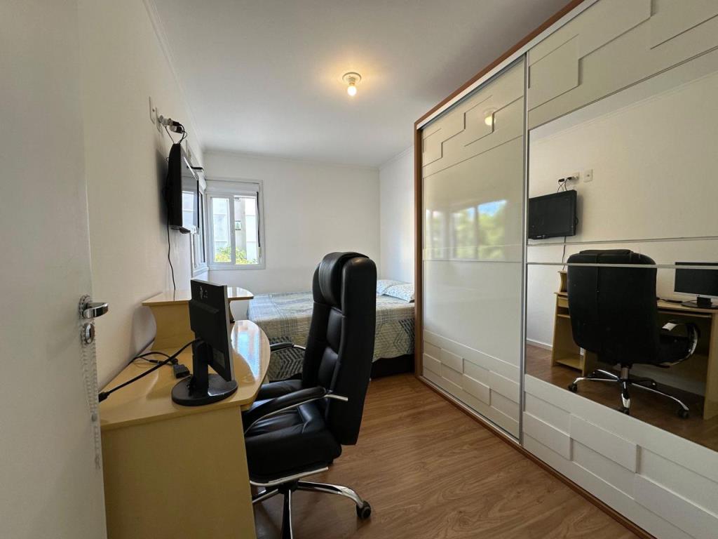 Apartamento Semimobiliado, 2 quartos, à venda, 59 m², Centro - Caxias do Sul — foto 5