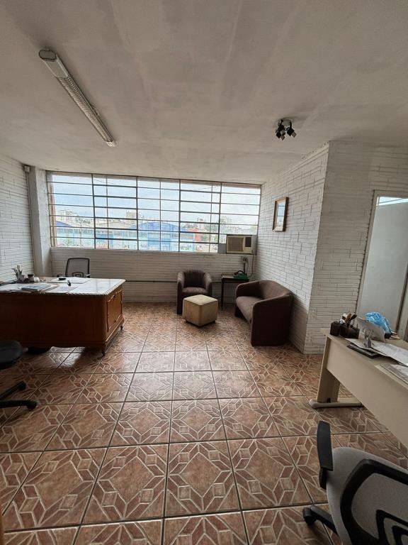 Pavilhão / Depósito 5992