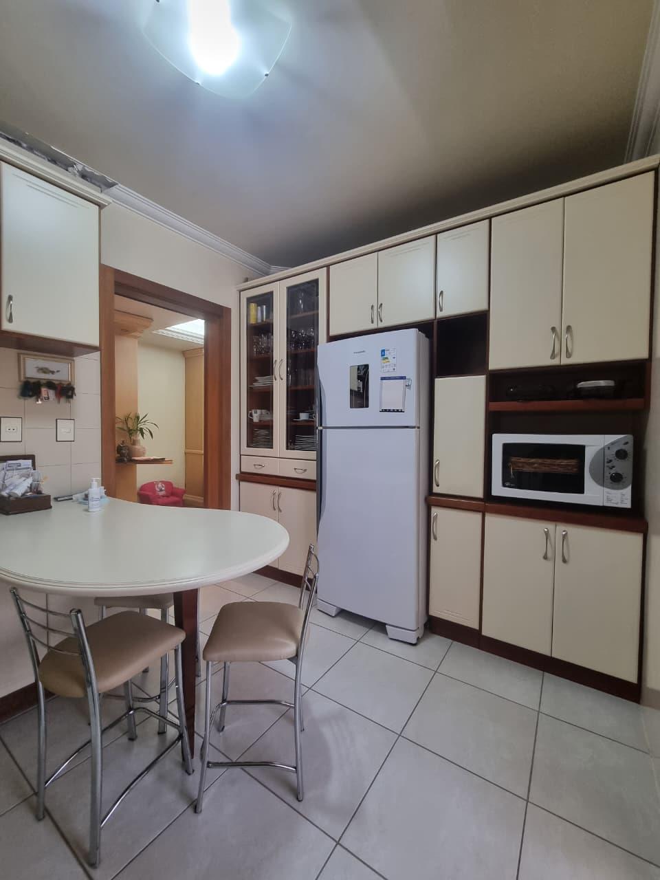 Apartamento Mobiliado, 3 quartos, para alugar, 112 m², São Pelegrino - Caxias do Sul — foto 4