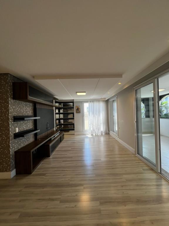 Apartamento Semimobiliado — Residenziale Salsomaggiore