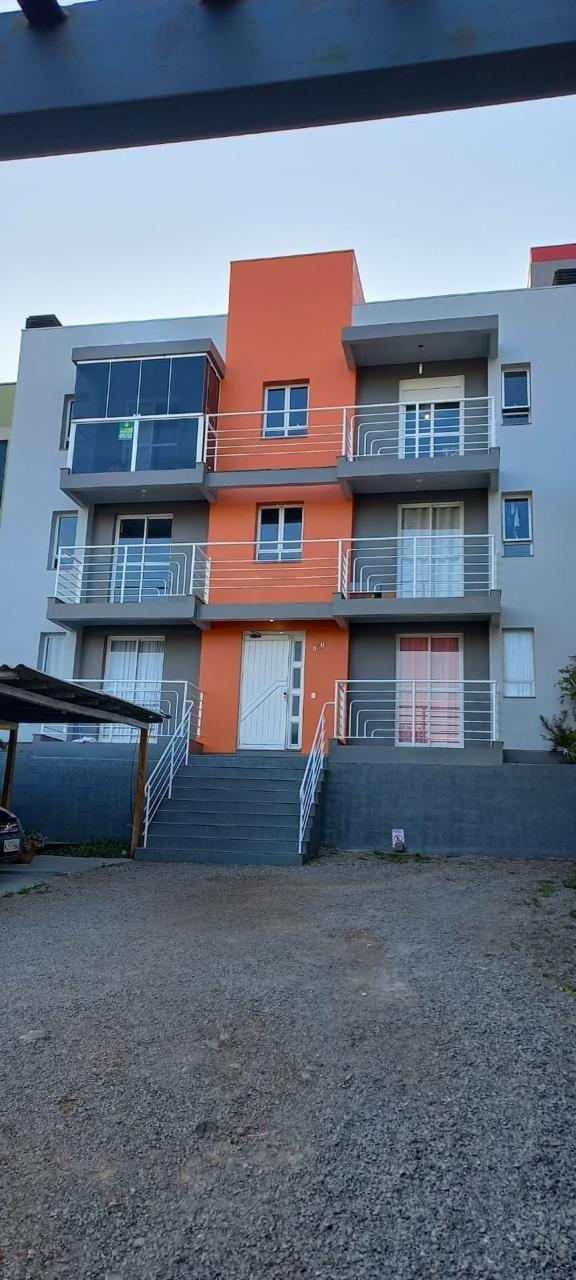 Apartamento Semimobiliado — Desvio Rizzo