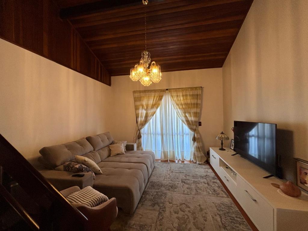 Casa, 3 quartos, para alugar, 180 m², Santa Catarina - Caxias do Sul — foto 4