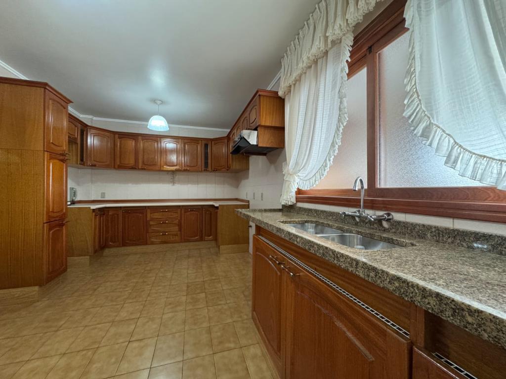 Apartamento Semimobiliado, 4 quartos, à venda, 228 m², Exposição - Caxias do Sul — foto 3