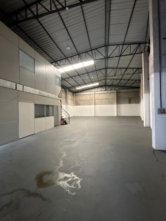 Pavilhão / Depósito, para alugar, 380 m², Tijuca - Caxias do Sul — foto 3