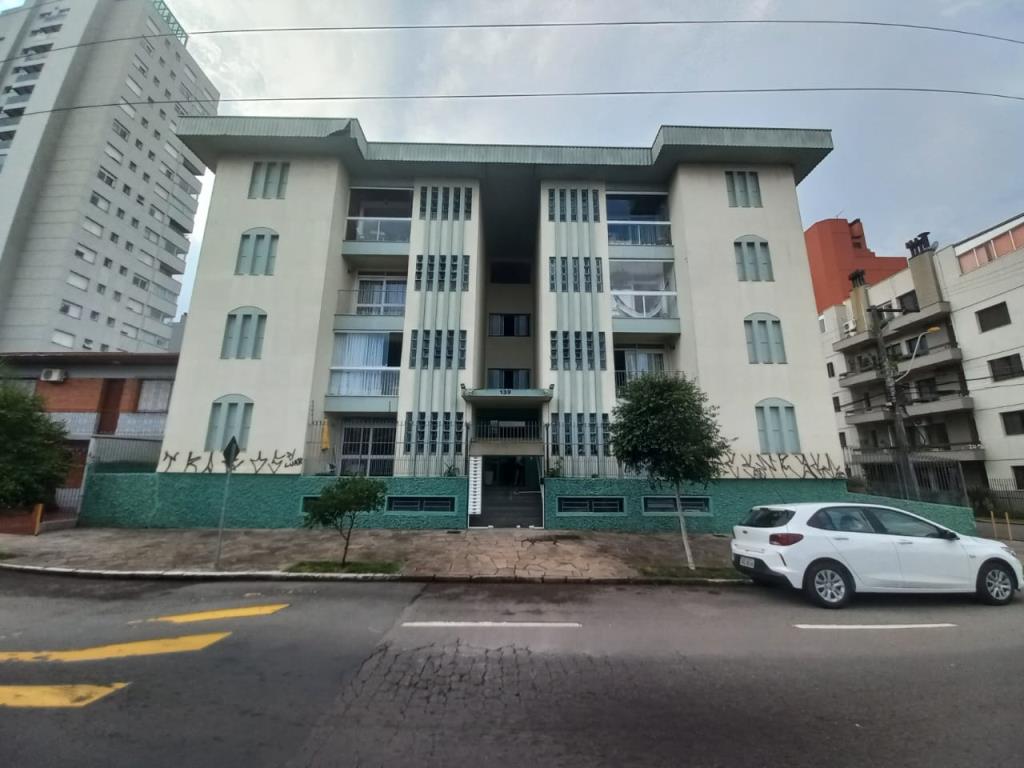 Apartamento Semimobiliado — Edificio Manuela