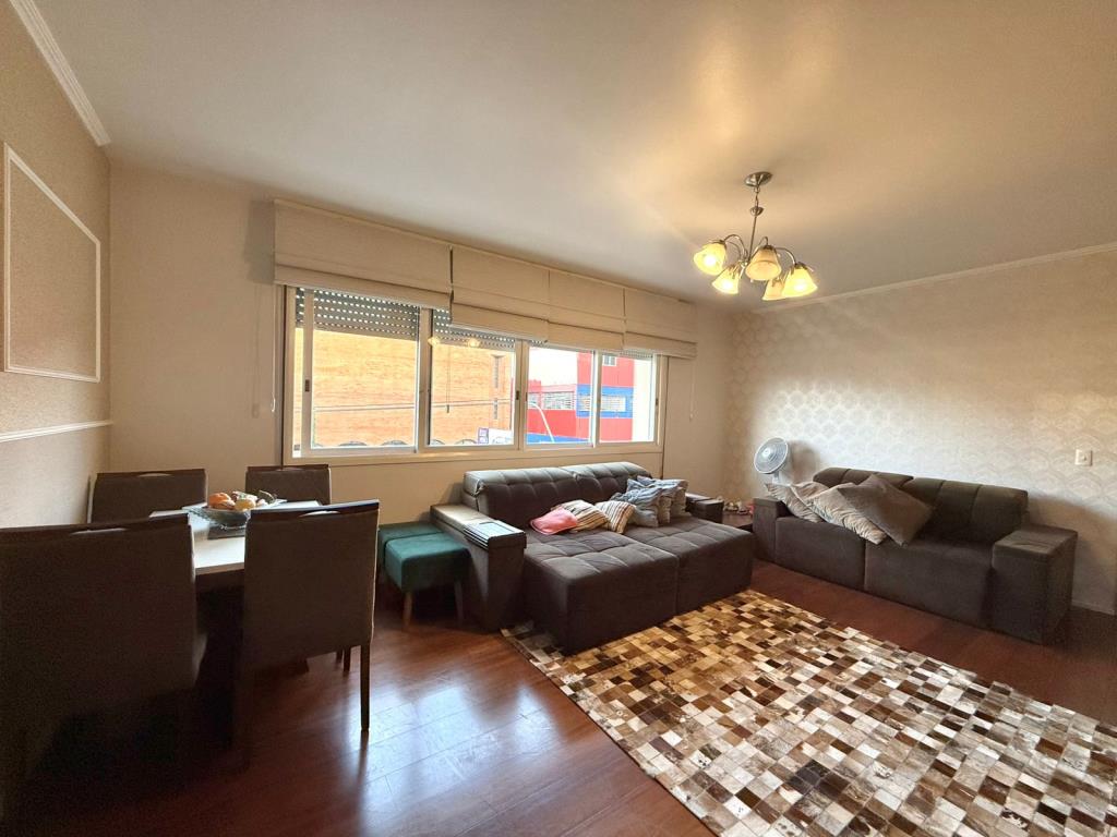 Apartamento Mobiliado — Ed. Johann Strauss