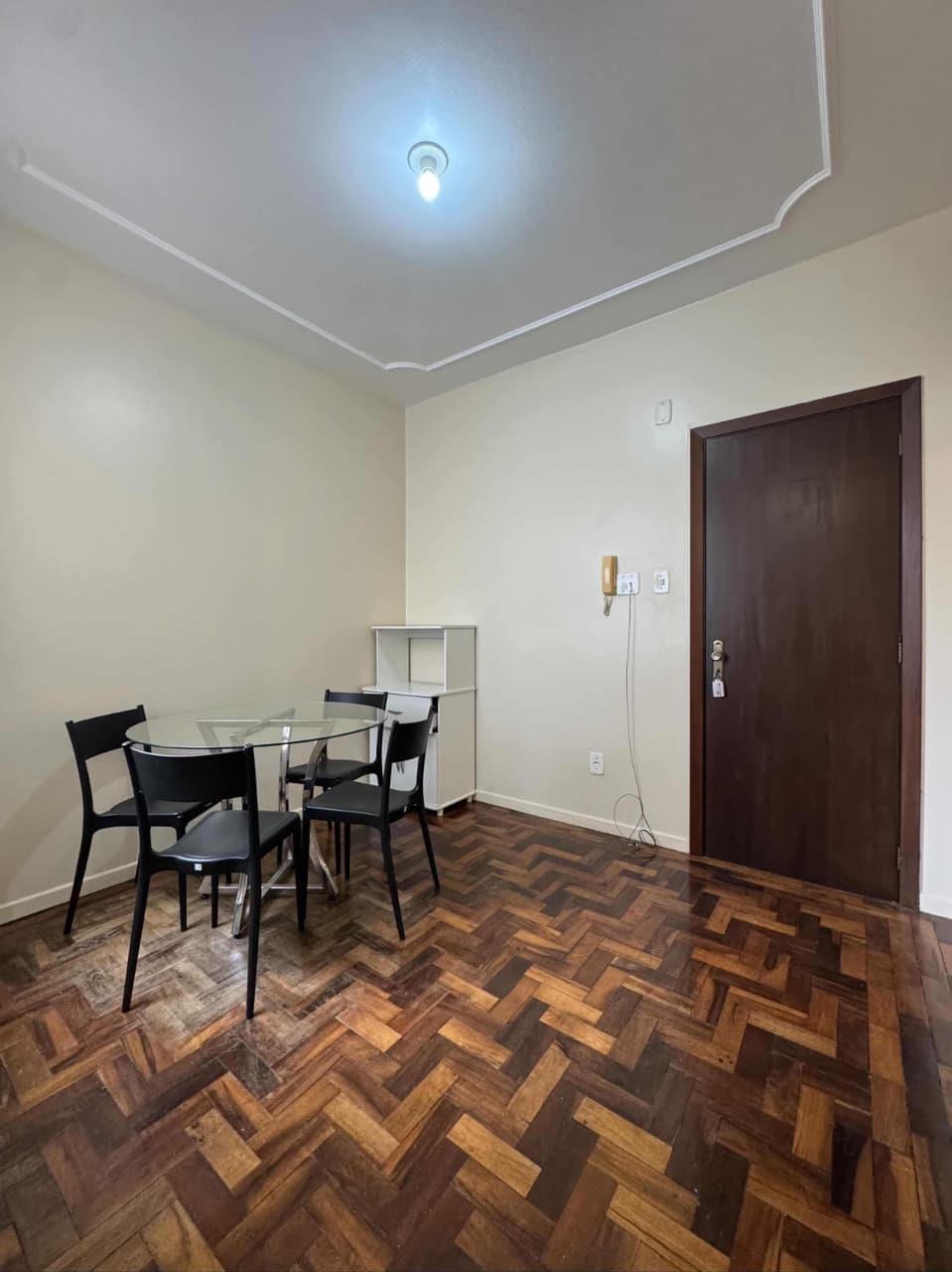 Apartamento JK / Kitinete — Senador