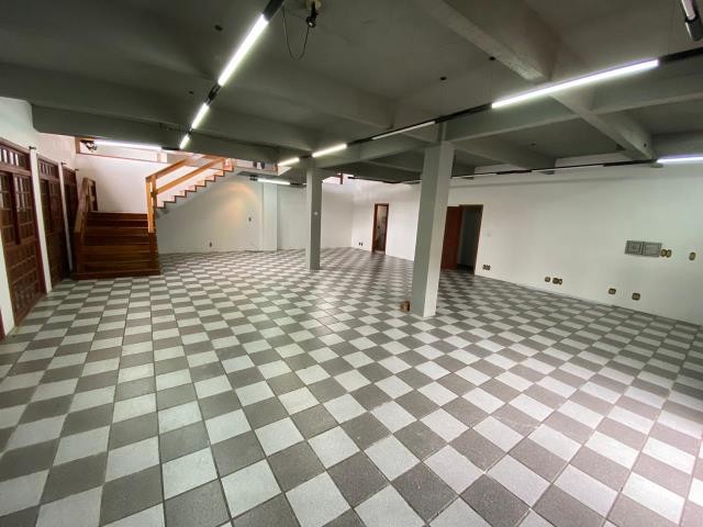 Loja Térrea, à venda, 500 m², Santa Catarina - Caxias do Sul — foto 2